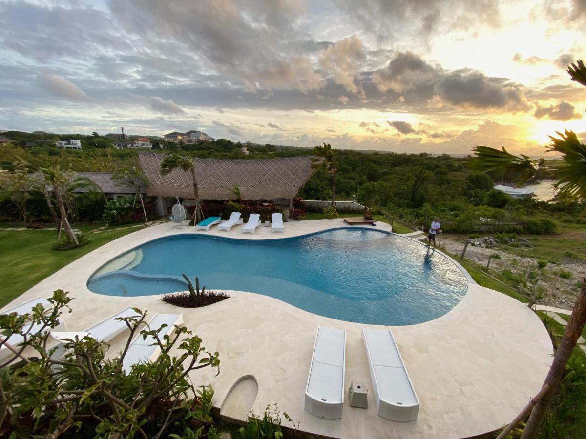 Bombora Balangan Resort جيمباران المظهر الخارجي الصورة